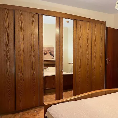 Doris Sea View Apartment