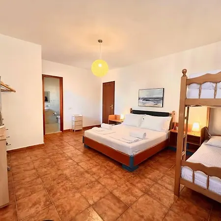 Apartment Doris Sea View