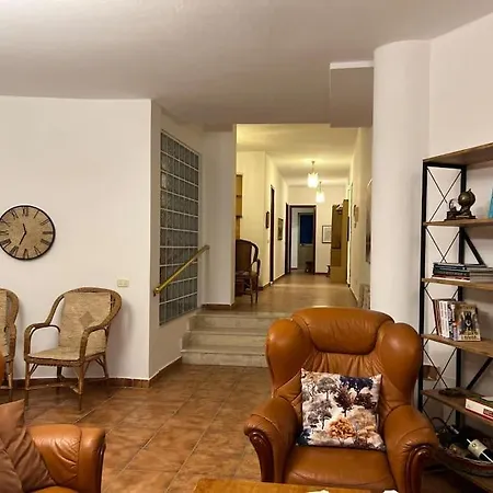 Doris Sea View Apartment